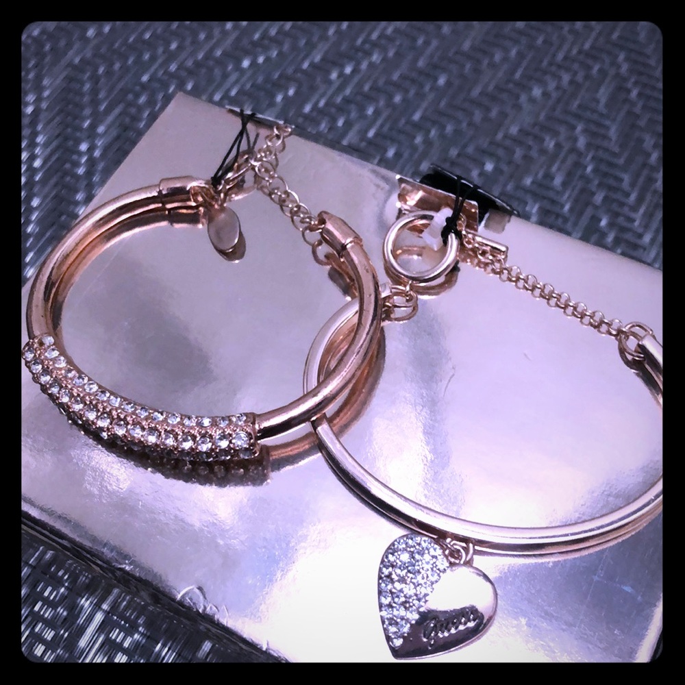 Woman’s Bracelet sold as set